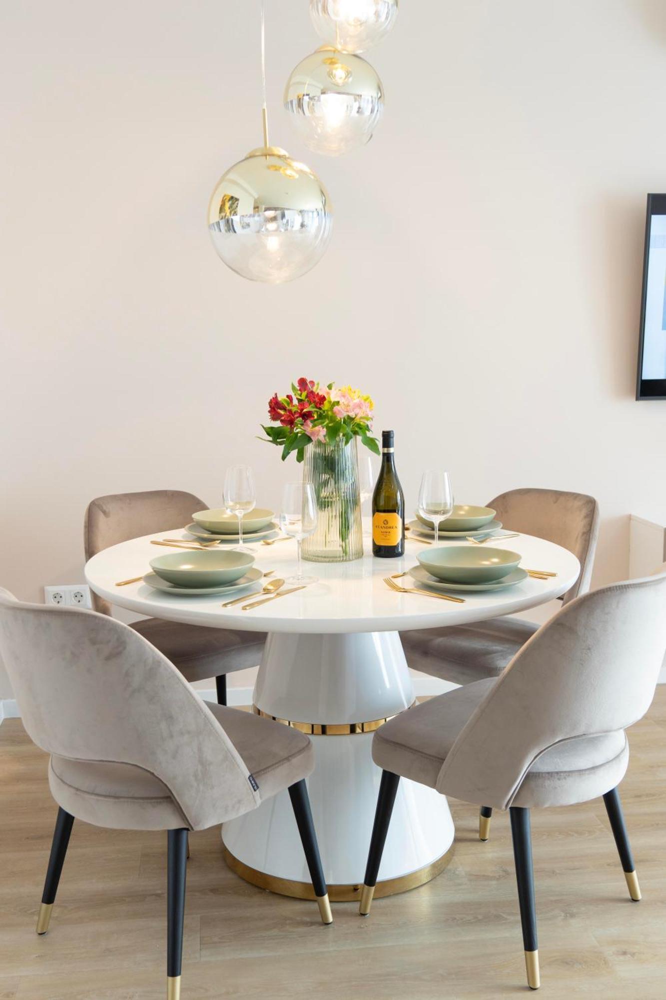 Salt Hill Premium Apartments エゲルサローク エクステリア 写真
